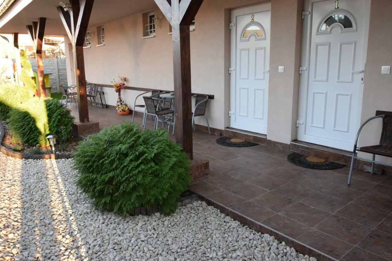 Belany Studios Velky Meder Exterior photo