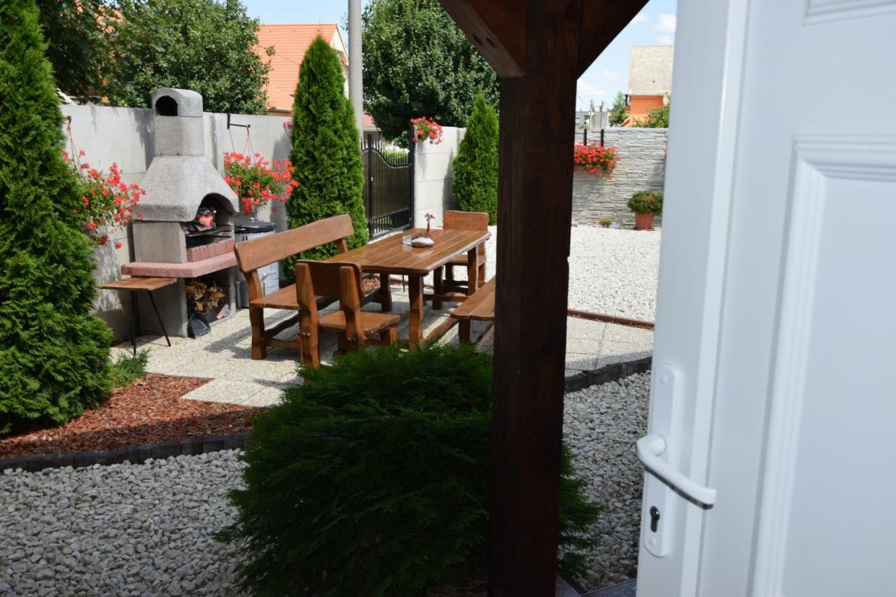 Belany Studios Velky Meder Exterior photo
